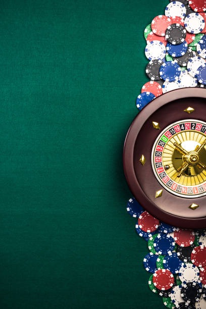 predictor spaceman mobile app interface showing live blackjack table and sports betting options