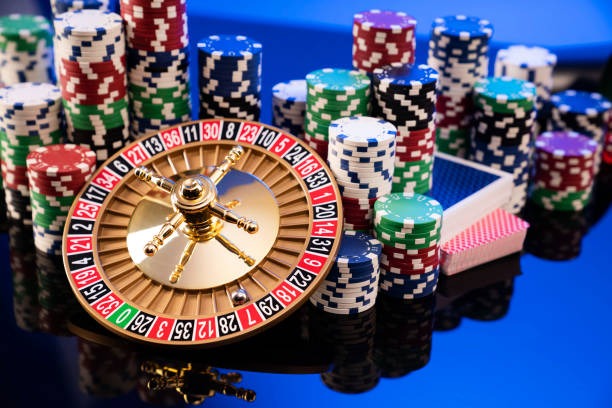 Live dealer roulette table with HD multi-camera feed
